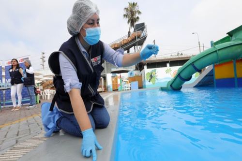 Minsa realiza inspecciones en piscinas para evitar infecciones o males, en lugares recreativos para las familias durante este verano 2026. Foto: ANDINA/Difusión