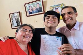 Fue seleccionado para formar parte de la tripulación de 8 estudiantes peruanos que viajarán a los Estados Unidos para conocer el Kennedy Space Center de la NASA.