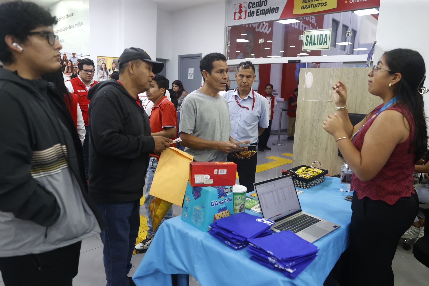 El ministerio informó que se espera una mayor participación de empresas en esta segunda edición, ampliando la oferta de puestos laborales en distintos rubros económicos y niveles de calificación.
Foto: ANDINA/Vidal Tarqui