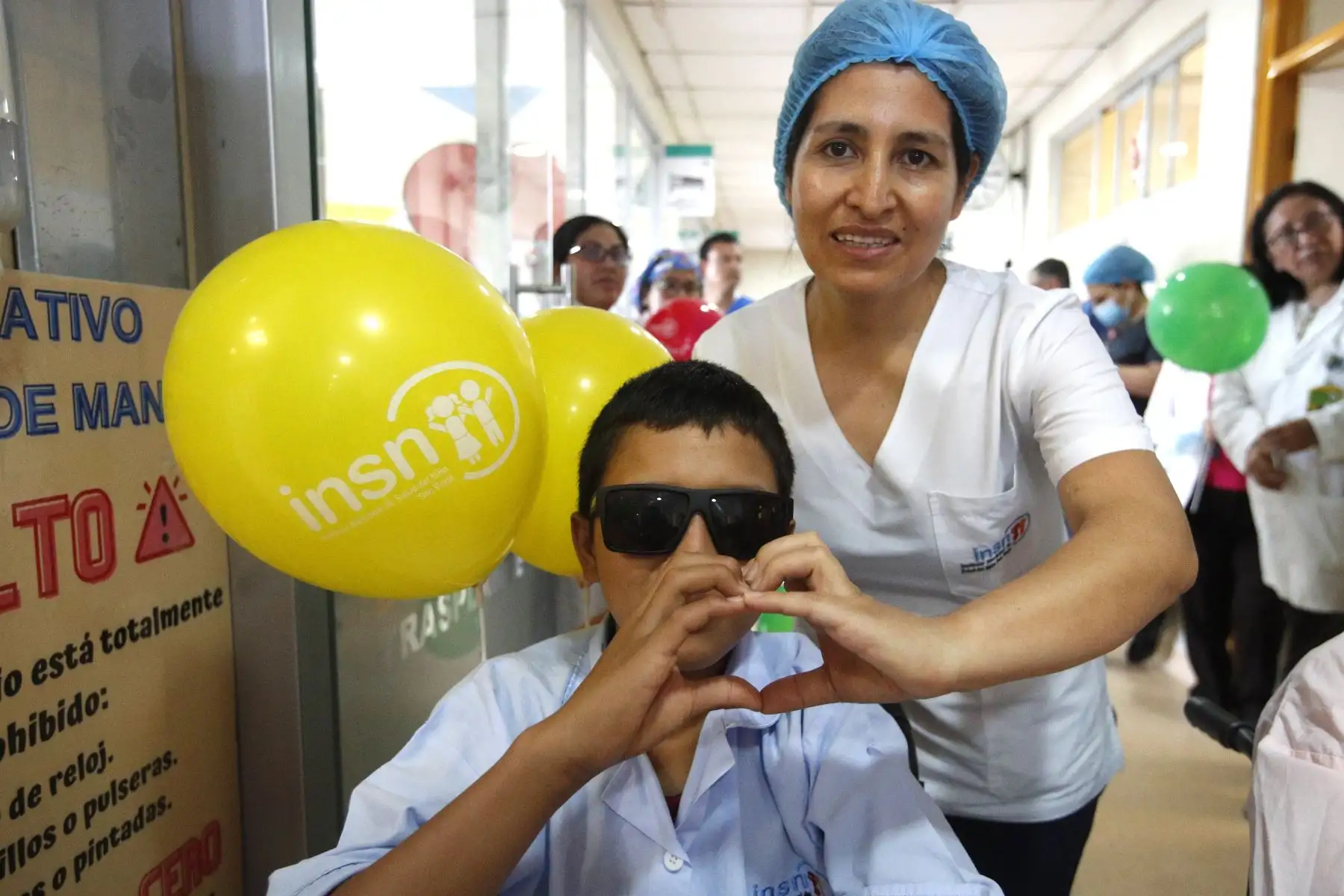 La historia de  Abner (13 )es un testimonio de vida, que ayuda a generar conciencia sobre el poder de la donación de órganos y la generosidad de las familias que deciden donar la córnea de sus seres queridos después de su partida y también un recordatorio de la importancia de realizar este acto de amor al prójimo y de la diferencia que puede hacer en la vida de las personas que lo necesitan y en su entorno más cercano.
Foto: ANDINA/Eddy Ramos