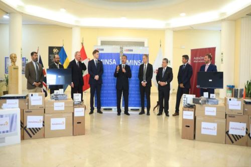 Minsa moderniza radiología con equipos modernos con IA. Foto: ANDINA/Difusión