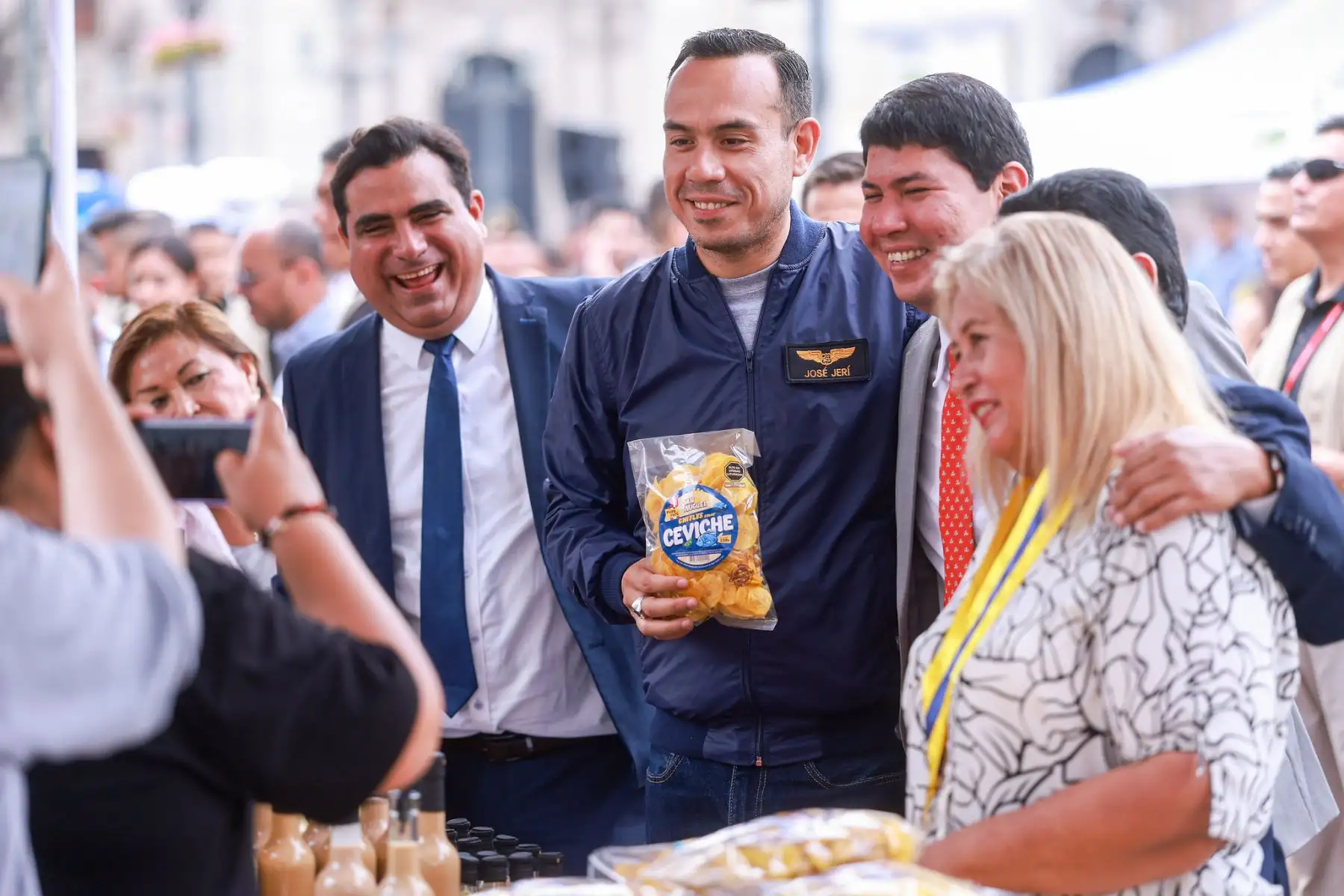 Presidente José Jerí participa en la feria multisectorial “Más cerca del Perú”, edición Piura, donde se expone lo mejor de la cultura, la historia y la producción de dicha región ubicada en el norte peruano.
Foto: ANDINA/ Prensa Presidencia