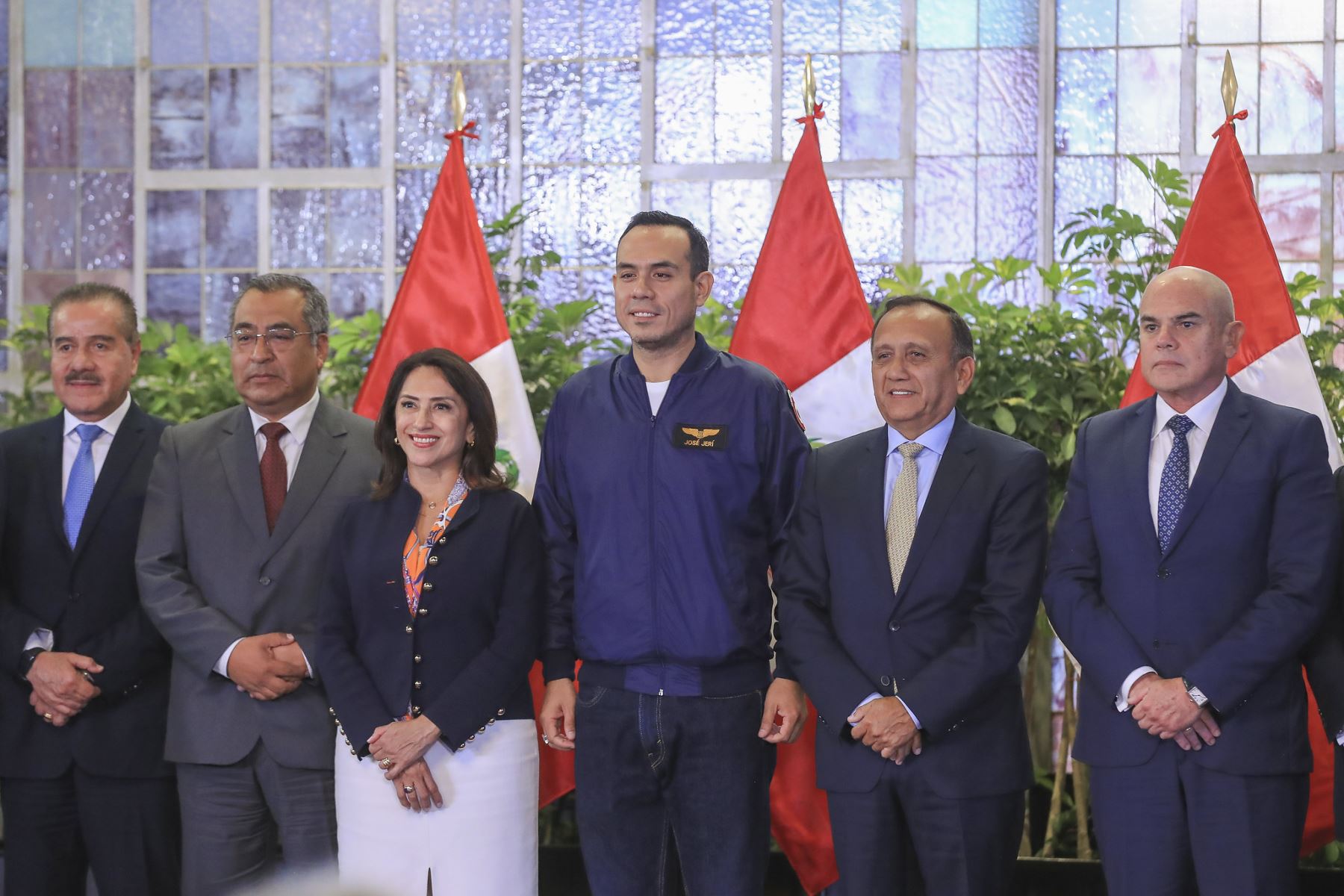 El presidente de la República, José Jerí, presentó la Política Nacional Multisectorial de Comercio Exterior al 2040, instrumento estratégico que orientará las acciones del Estado para consolidar y expandir el comercio exterior peruano. El mandatario destacó que esta herramienta permitirá aprovechar de manera responsable el potencial de cada región y constituirá un legado de su gobierno para fortalecer la presencia del país en mercados globales y dinamizar su economía. Foto: ANDINA/Prensa Presidencia