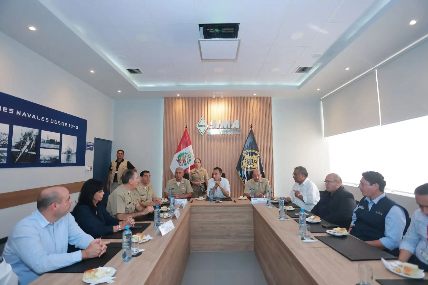 El presidente de la república, José Jerí, supervisa las instalaciones de los Servicios Industriales de la Marina (SIMA). Foto: ANDINA/ Prensa Presidencia