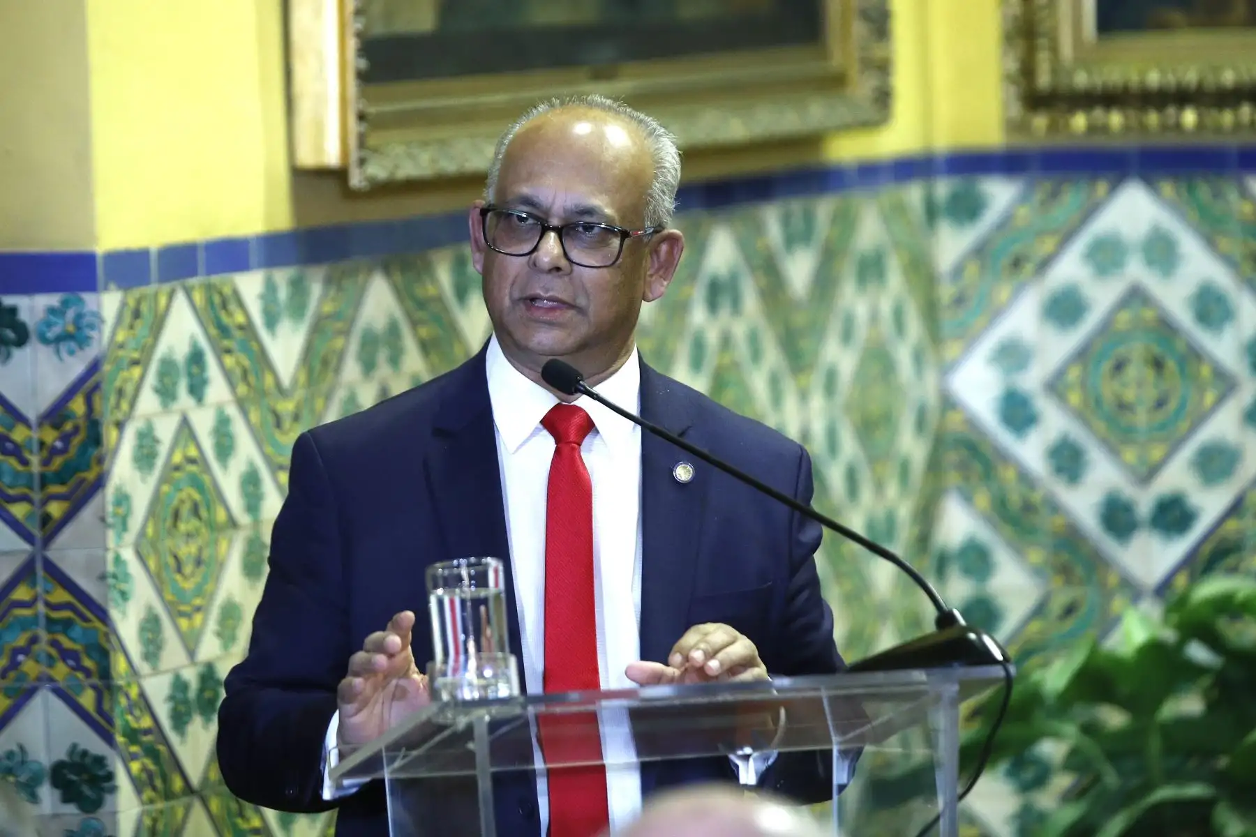 El acuerdo de privilegios e inmunidades permitirá que los miembros de la misión de observación gocen de las garantías diplomáticas y operativas indispensables para cumplir con su mandato sin obstáculos. 
Foto: ANDINA/Eddy Ramos