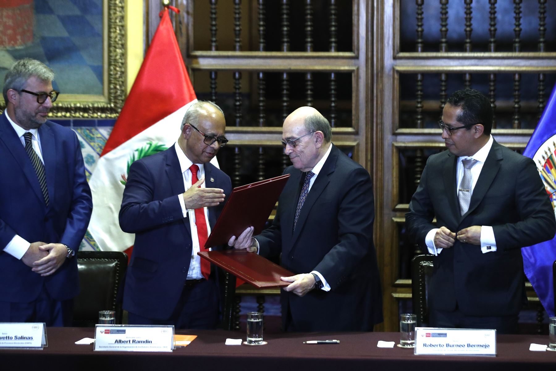 La presencia de observadores internacionales es vista por el Ejecutivo como una herramienta para fortalecer la credibilidad del sistema electoral peruano y brindar confianza a la ciudadanía y a los actores políticos involucrados.
Foto: ANDINA/Eddy Ramos