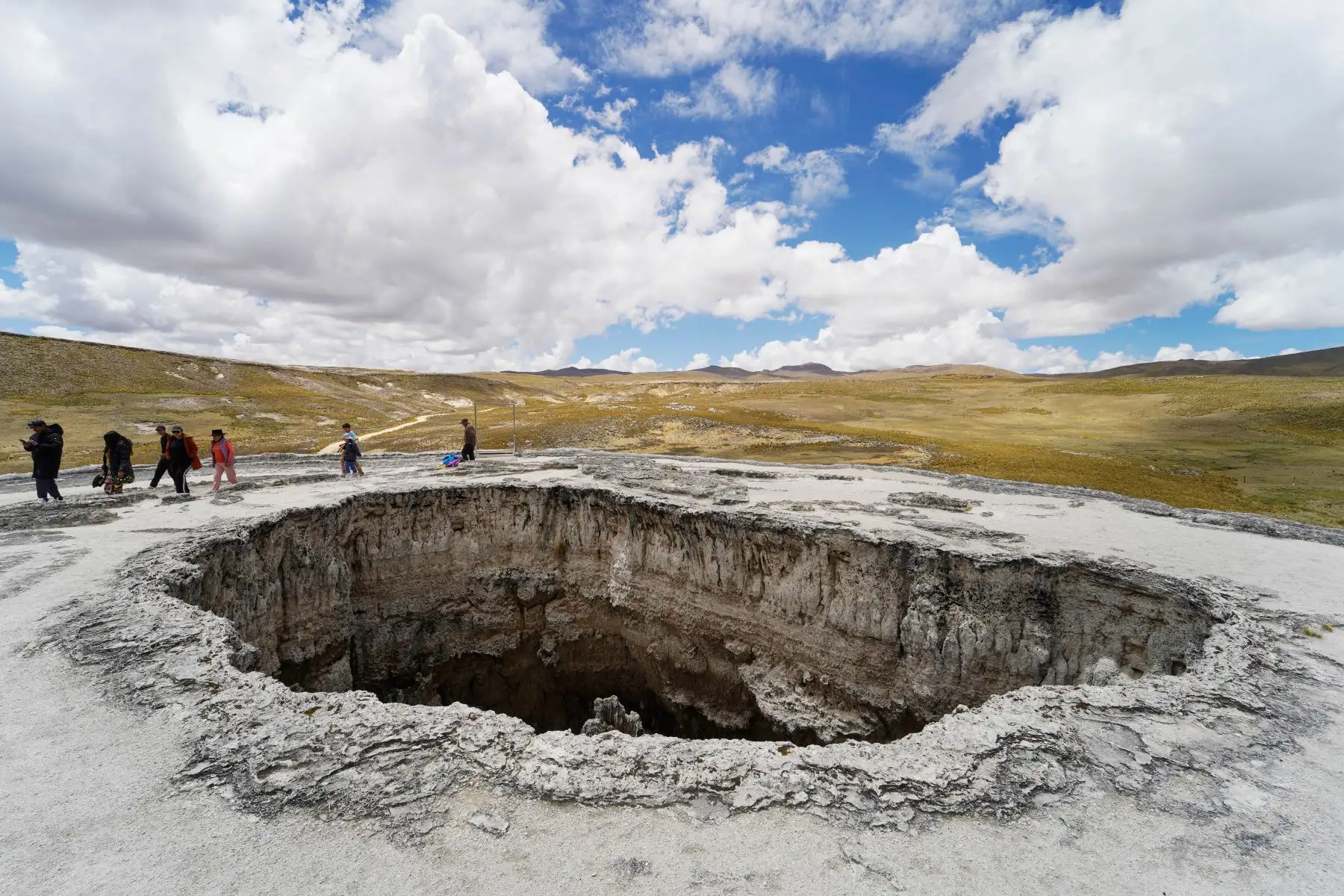 Guías locales recomiendan visitar el Pachapupum en el segundo o tercer día de estadía en Ayacucho, a fin de permitir una adecuada aclimatación a la altura y evitar el soroche. Foto: ANDINA/Genry Bautist