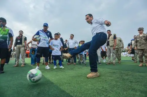 Presidente José Jerí participó en el inicio de las clases vacacionales en el estadio Gualberto Lizárraga de Bellavista