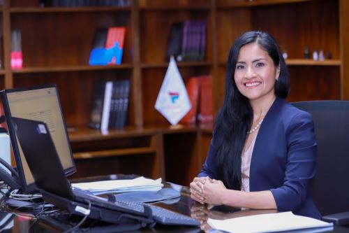 Gerente general de Petroperú, Rita López Saavedra,