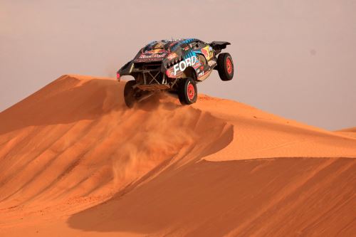 Nani Roma sigue dando batalla en el Rally Dakar 2026
