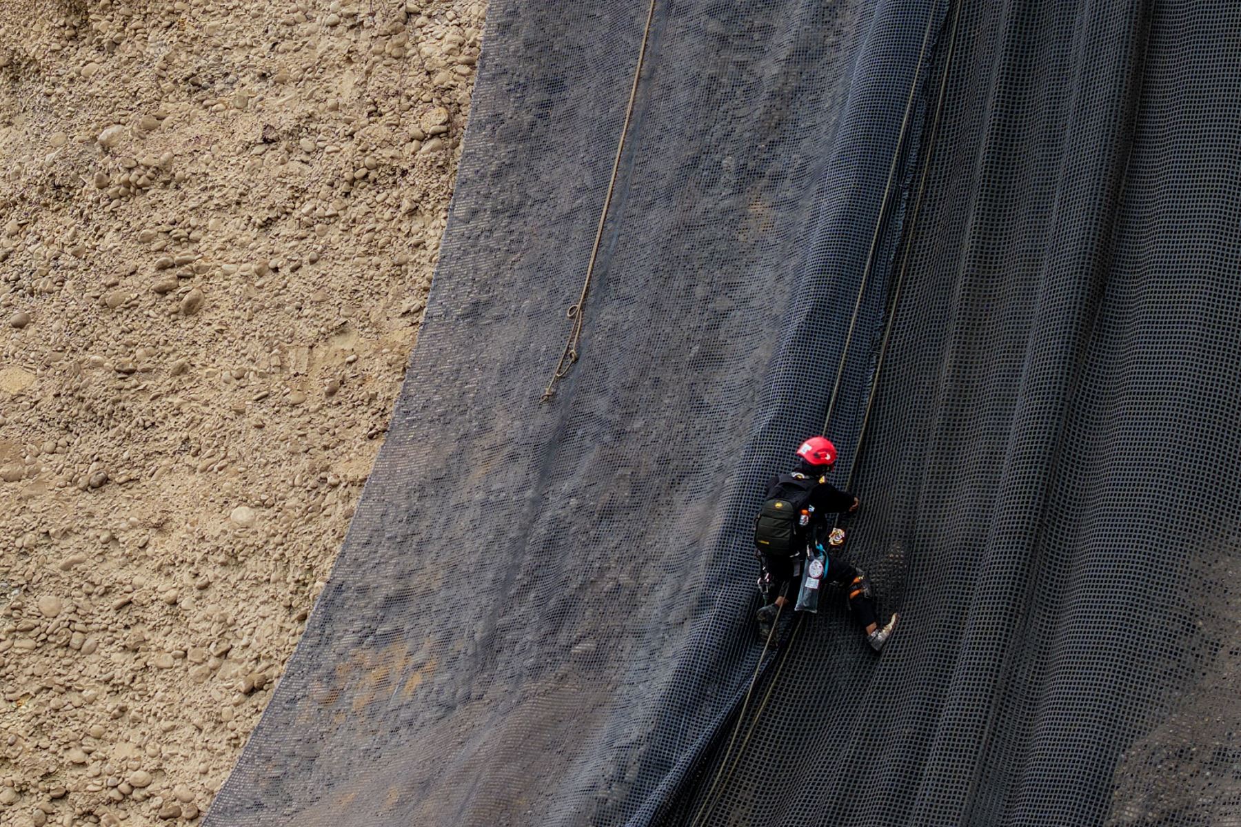 Se han identificado 65 puntos críticos de peligro inminente originado por incendios eventos sísmicos y otros. Foto: ANDINA/Ricardo Cuba