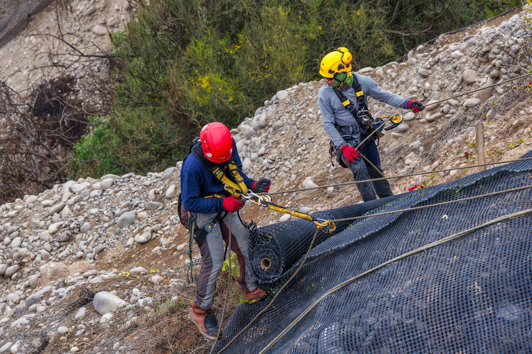 Se han identificado 65 puntos críticos de peligro inminente originado por incendios eventos sísmicos y otros. Foto: ANDINA/Ricardo Cuba