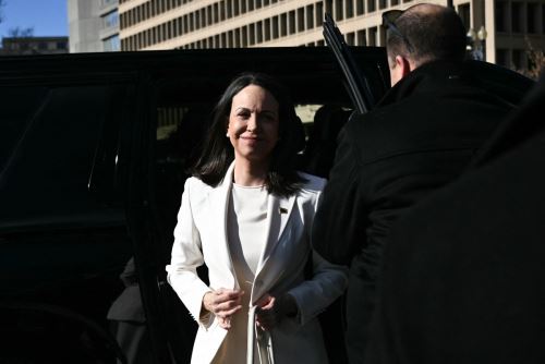 María Corina Machado llega a la Casa Blanca para encuentro con Donald Trump