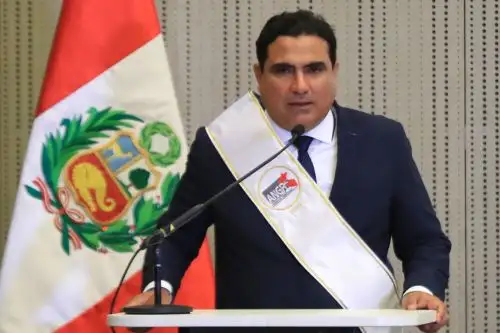 Luis Neyra, gobernador regional de Piura, encabeza la ANGR  desde hoy. Foto: ANDINA/Ricardo Cuba