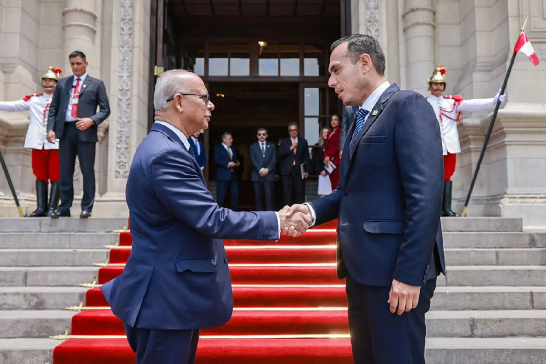 El presidente de la república, José Jerí, recibe en Palacio de Gobierno al secretario general de la Organización de los Estados Americanos (OEA), Albert R. Ramdin. Foto: ANDINA/Prensa Presidencia