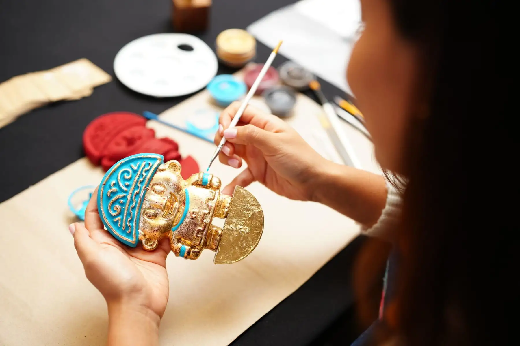 Las iniciativas seleccionadas recibirán reconocimiento nacional, visibilizando el trabajo artesanal como parte del patrimonio cultural del país. Fotos: ANDINA/Difusión