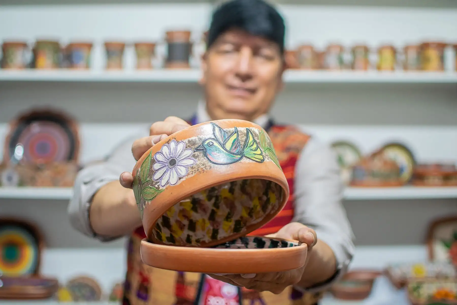 El certamen destaca iniciativas que incorporen innovación, identidad cultural y sostenibilidad, como pilares para fortalecer el valor de la artesanía peruana. Fotos: ANDINA/Difusión