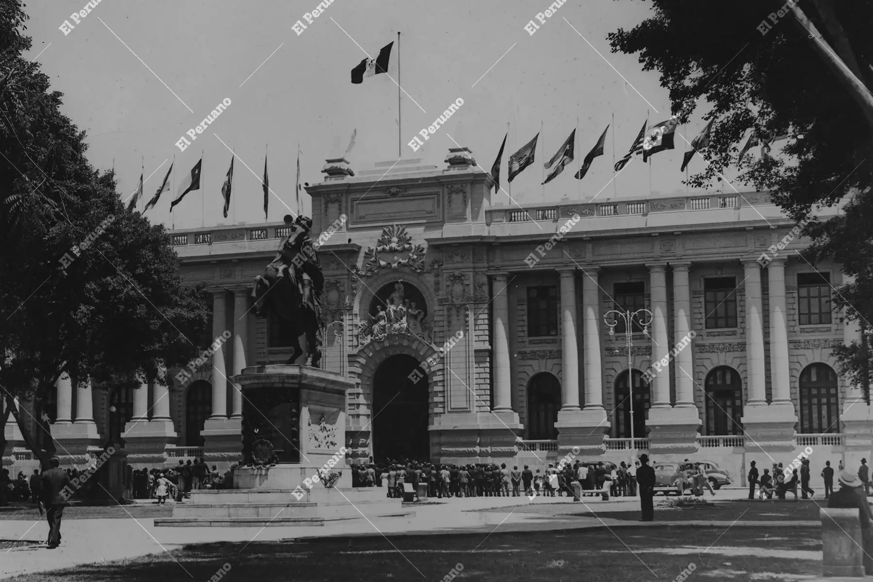 La ciudad de Lima se fundó el 18 de enero 1535 con el nombre de "Ciudad de los Reyes", siendo entonces capital del Virreinato del Perú.
Congreso de la República Lima antigua. Foto: ANDINA/ Archivo
