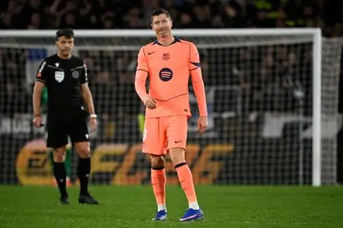 Robert Lewandowski reacciona ante la derrota el Barcelona