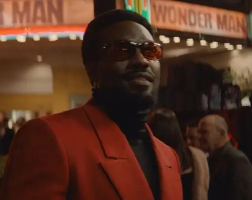 Wonder Man: mira aquí tráiler e imágenes de la serie.