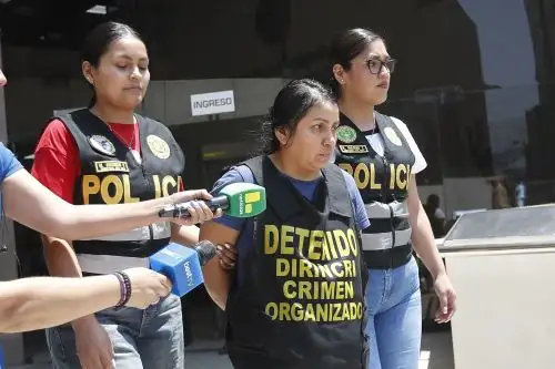 Capturan en SMP a Vilma Zeña, sentenciada por tragedia del incendio en Nicolini que causó la muerte de dos jóvenes encerrados en conteiner