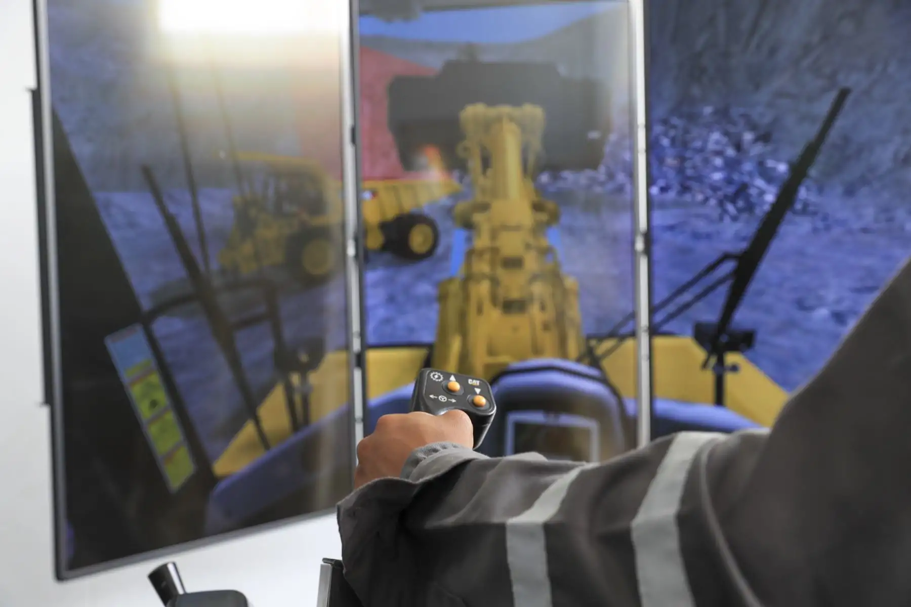 Licenciados de las Fuerzas Armadas y personal del Servicio Militar Voluntario pueden acceder a carreras técnicas gratuitas en el IESTPFFAA.
Foto: ANDINA/Ricardo Cuba