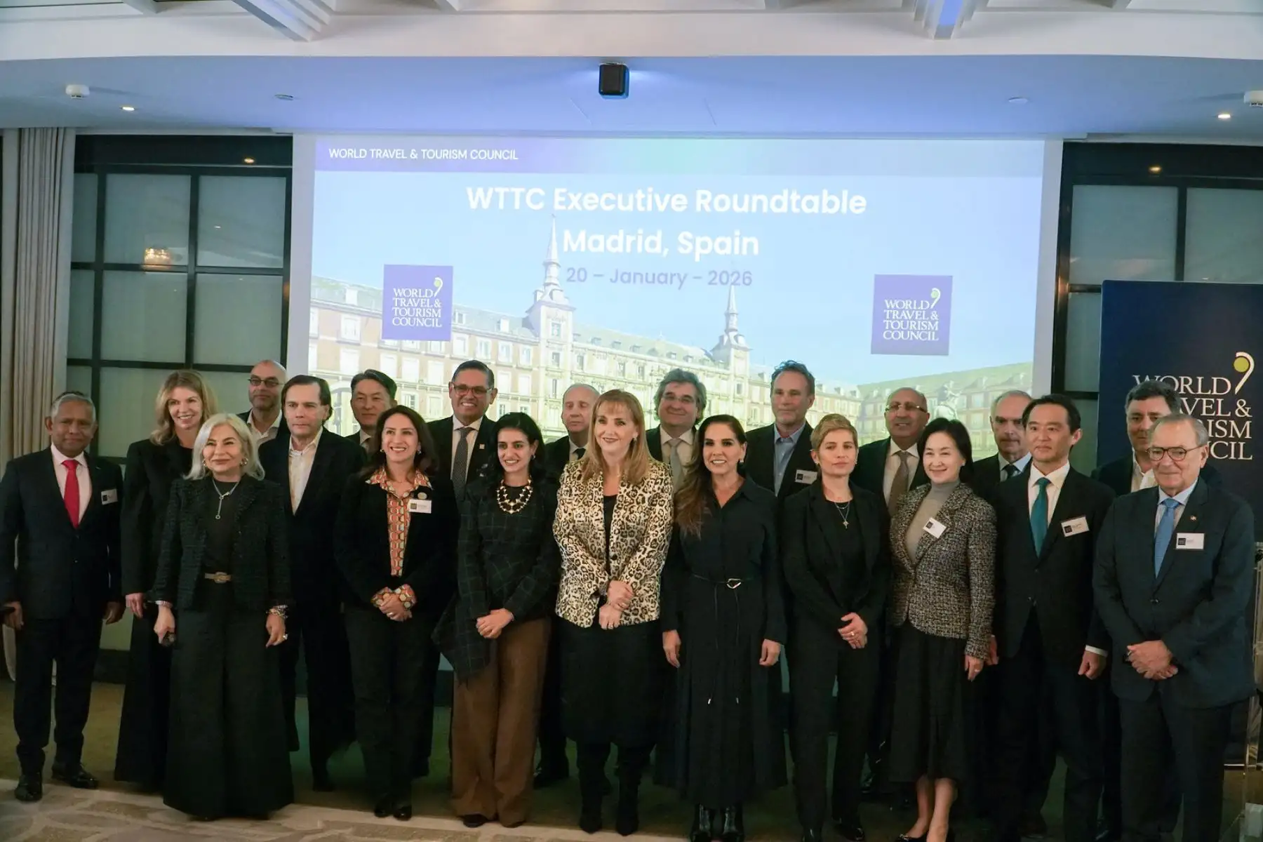 El Perú es un destino confiable, competitivo y sostenible para la inversión turística, destacó la ministra de Comercio Exterior y Turismo, Teresa Mera, durante su participación en el panel de alto nivel del Consejo Mundial de Viajes y Turismo (WTTC), que se desarrolló en España. ANDINA/Difusión