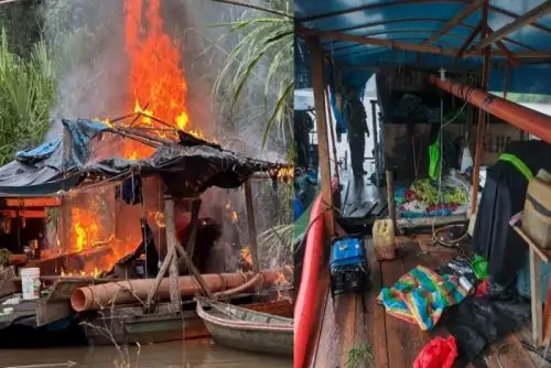 Los diferentes bienes incautados quedaron en custodia de las autoridades, en algunos casos, y en otros se procedió a su destrucción.