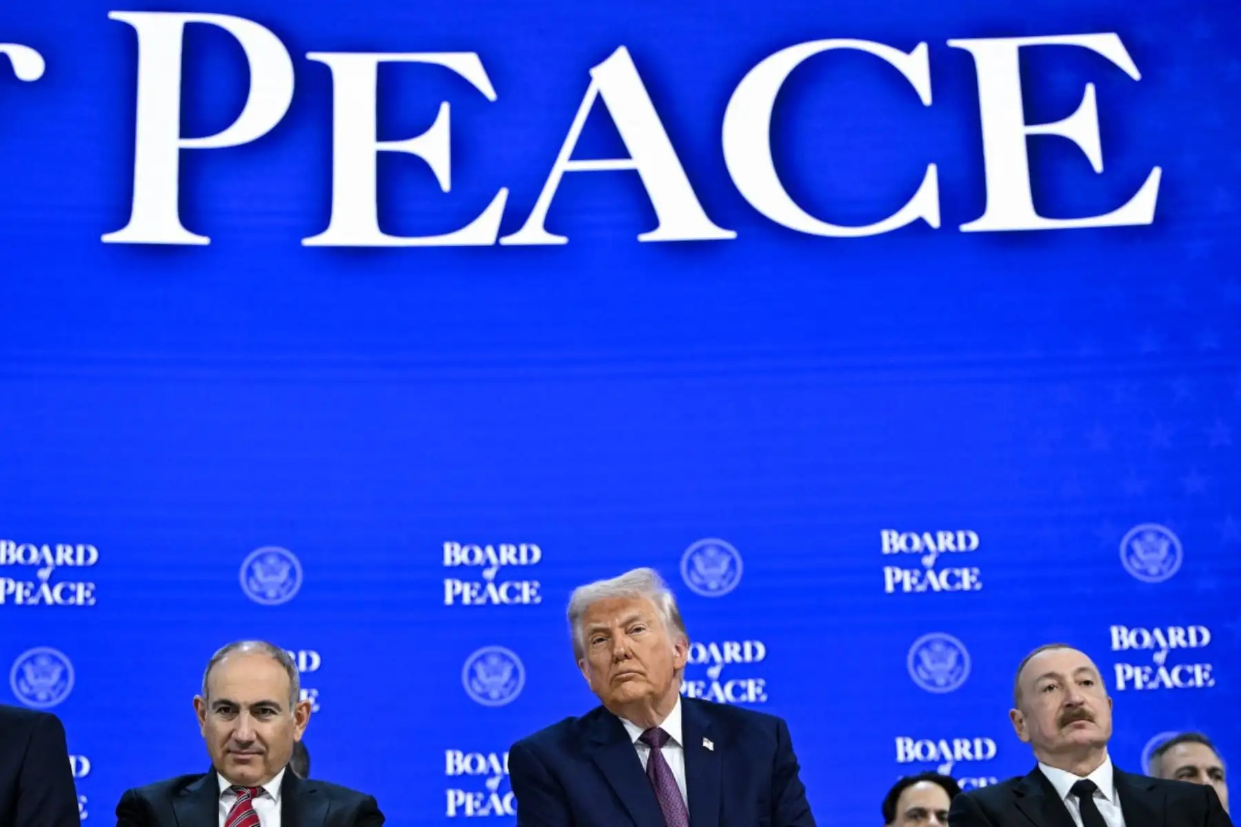 El lanzamiento formal de la iniciativa se realizó en el marco del Foro Económico Mundial de Davos, donde se planteó la posibilidad de que el organismo amplíe su agenda a otros conflictos si logra resultados iniciales. Foto: AFP