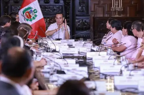 Presidente José Jerí, recibió en Palacio de Gobierno a representantes del Programa Nacional de Educación Inicial No Escolarizado (PRONEI)
