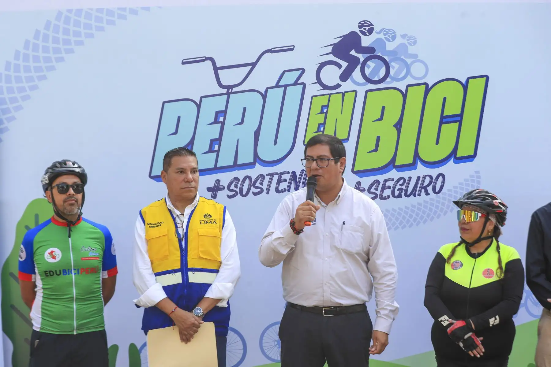 La Ruta familiar recorre la avenida Arequipa hasta la avenida Dos de Mayo y retorna por la misma vía.
Foto: ANDINA/Ricardo Cuba