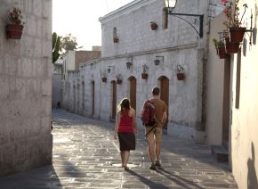 La impresionante arquitectura de Arequipa, conocida como la Ciudad Blanca, cautivó a los periodistas de la revista Variety de Estados Unidos. ANDINA/Difusión