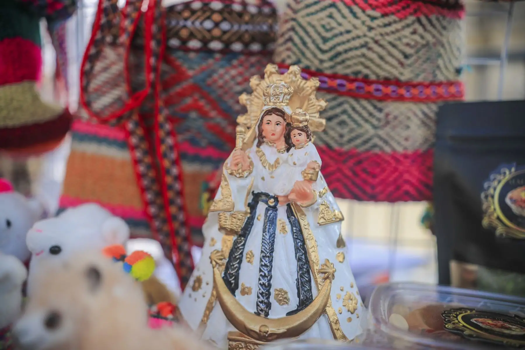 El presidente de la república, José Jerí, participó en la feria multisectorial Más Cerca De Arequipa, que integra a la ciudadanía, el talento, los emprendimientos y el esfuerzo de la región. Foto: Presidencia