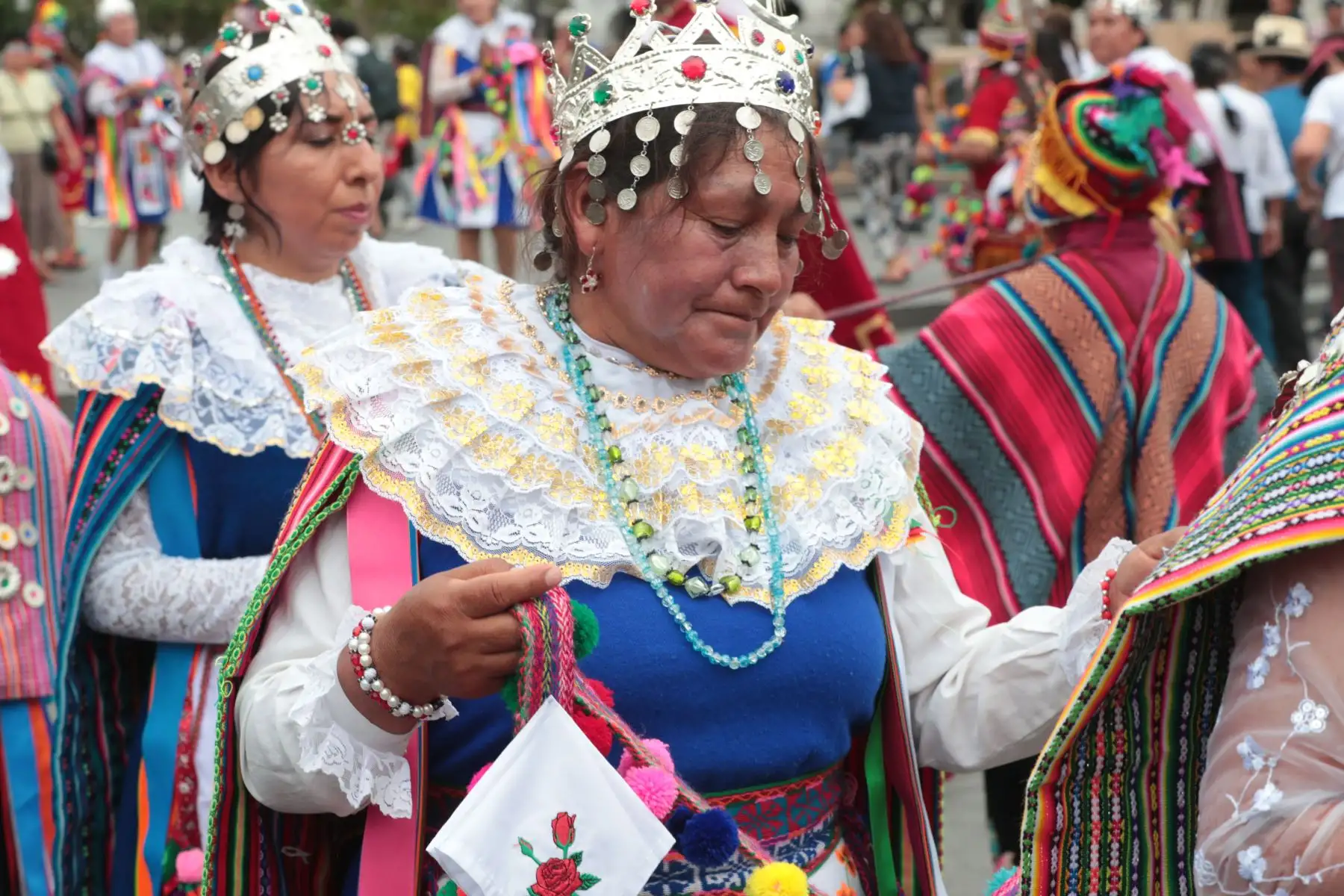 La representación en el Centro Histórico de Lima permitió acercar esta tradición a vecinos y turistas, promoviendo el reconocimiento y la preservación de una de las expresiones más representativas de Yauyos.
Foto: ANDINA/Verónica Calderón Zúñiga