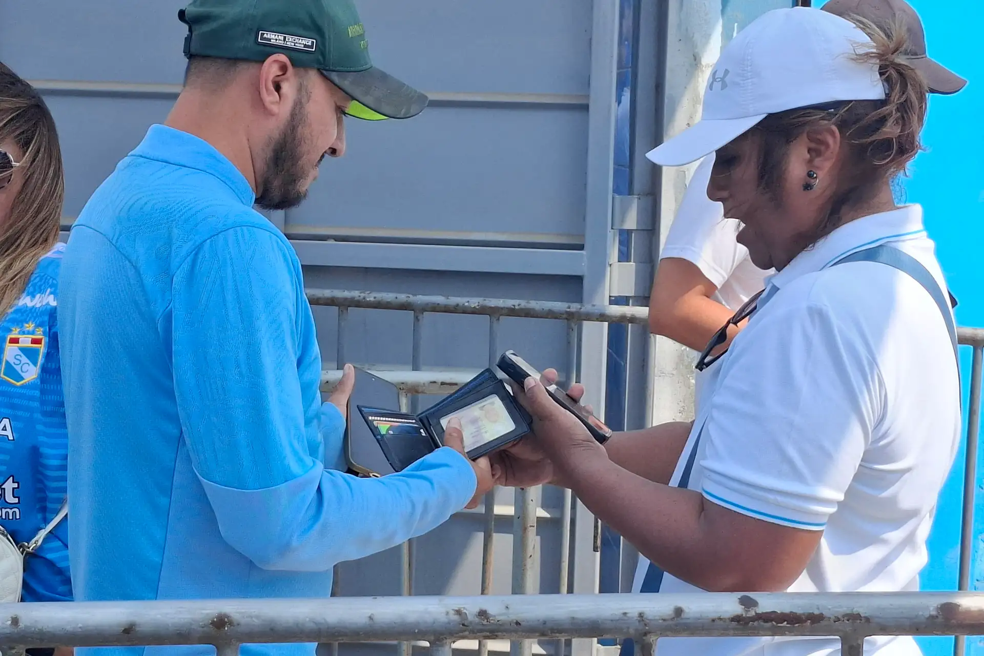 Imágenes previas al partido entre Sporting Cristal y la Universidad Católica de Ecuador como parte de la Tarde Celeste en el Estadio Alberto Gallardo
.Foto: ANDINA/Vidal Tarqui
