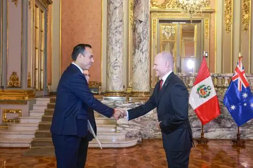 Presidente José Jerí recibe las cartas credenciales de los nuevos embajadores de la Mancomunidad de Australia, Reino Unido y la República Helénica de Grecia