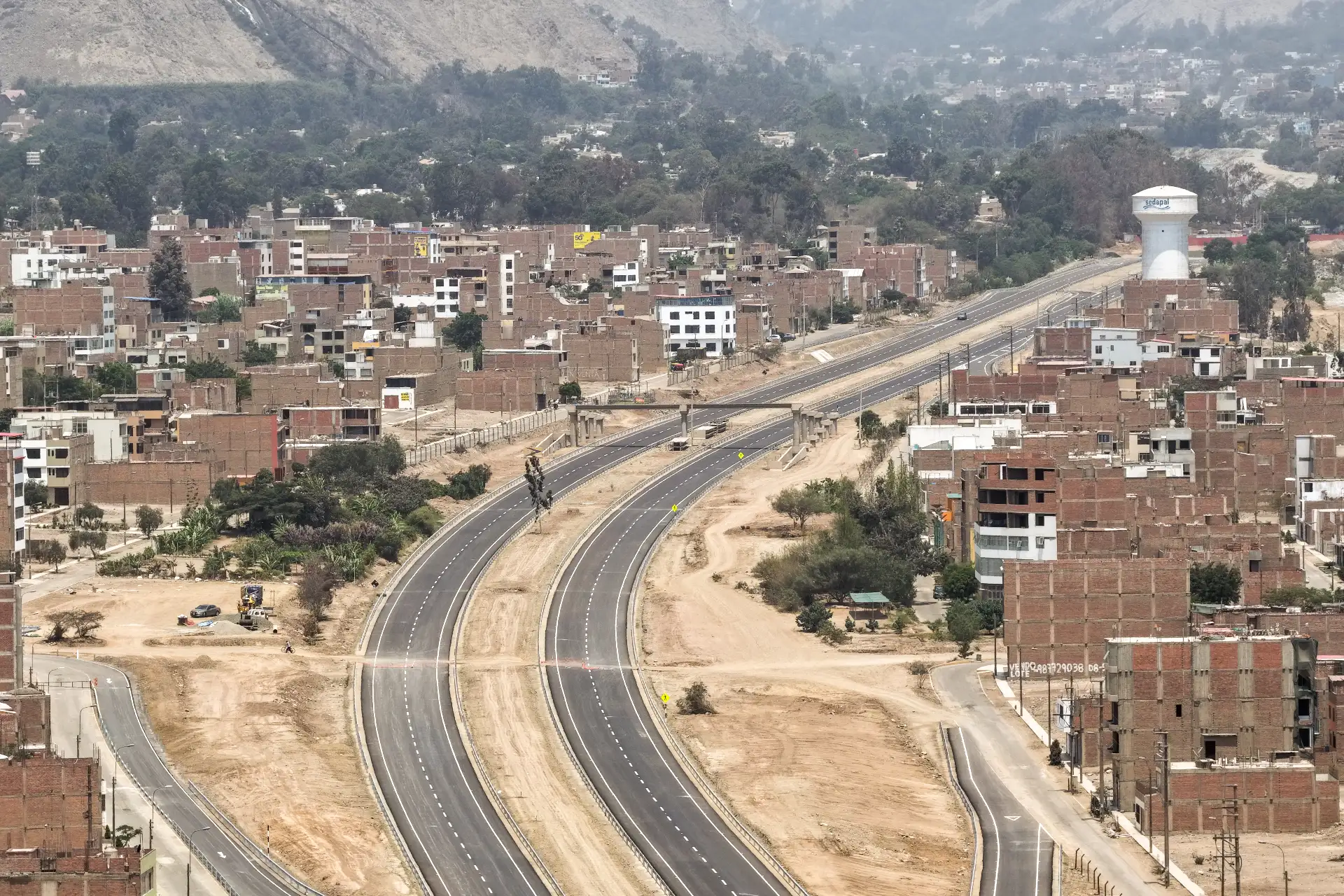 Ampliación de la autopista Ramiro Prialé entra en su etapa final y se alista para abrir al tránsito