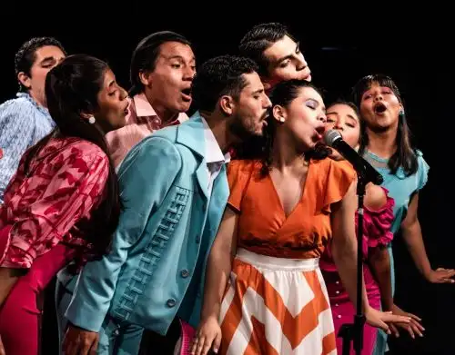 Llega al teatro "La reunificación de las dos Coreas".