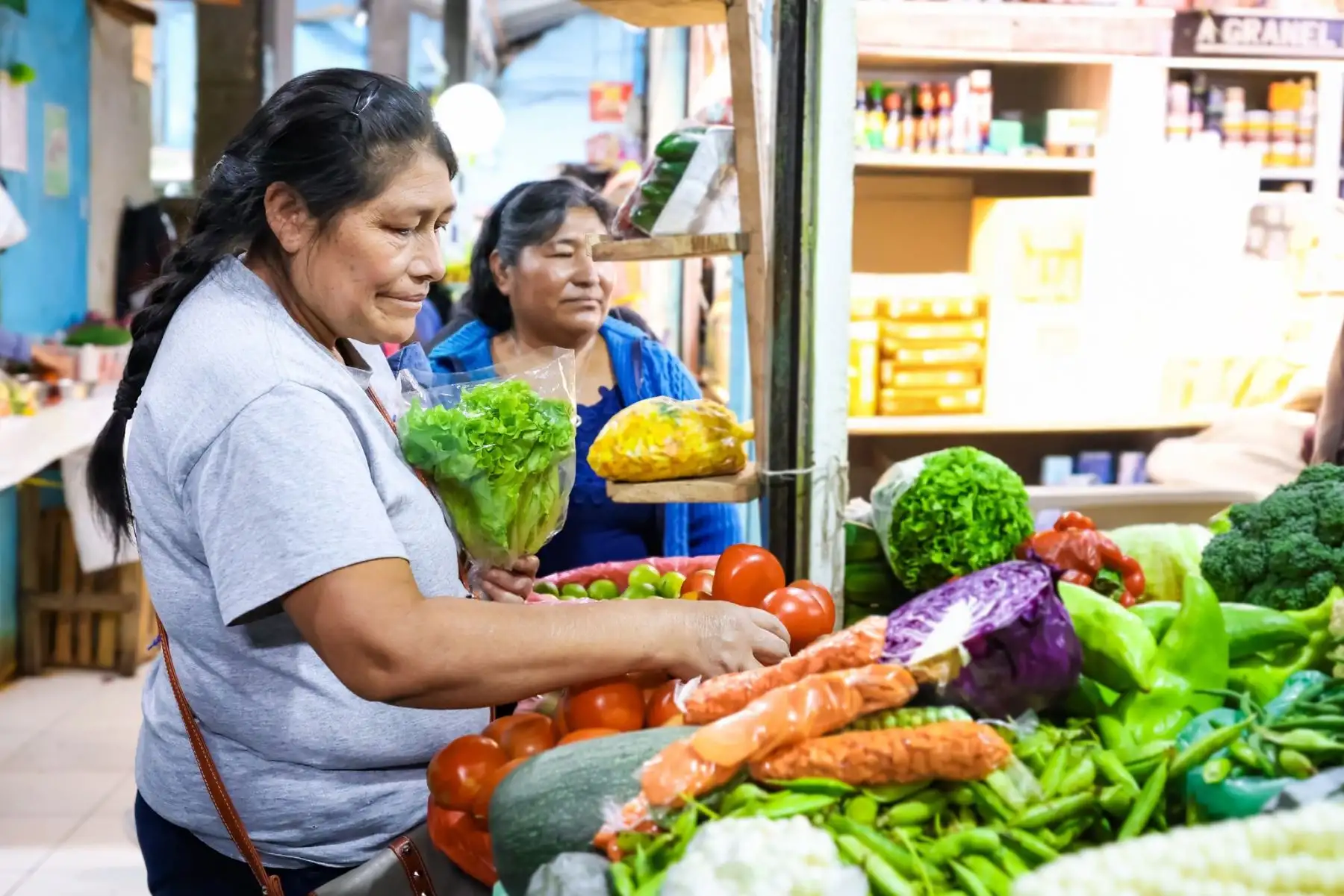 Las socias tendrán la posibilidad de elegir entre más de 40 productos, incluidos alimentos de origen animal, menestras y cereales. Foto: ANDINA/Difusión