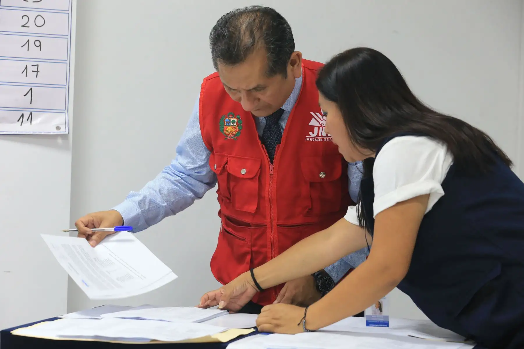 JNE fiscalizará sorteo de miembros de mesa para Elecciones Regionales y Municipales 2026
