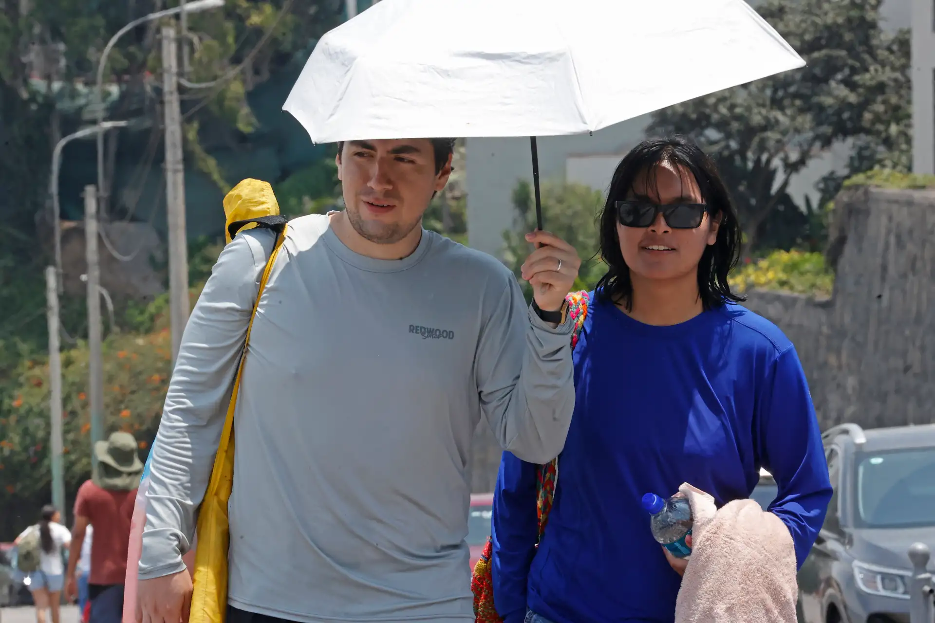Durante las últimas semanas, Lima experimenta numerosos días de sol sofocante que han animado a las familias limeñas,ir a las playas, entre ellas, la playa Agua Dulce en Chorrillos.
Foto: ANDINA/ Vidal Tarqui