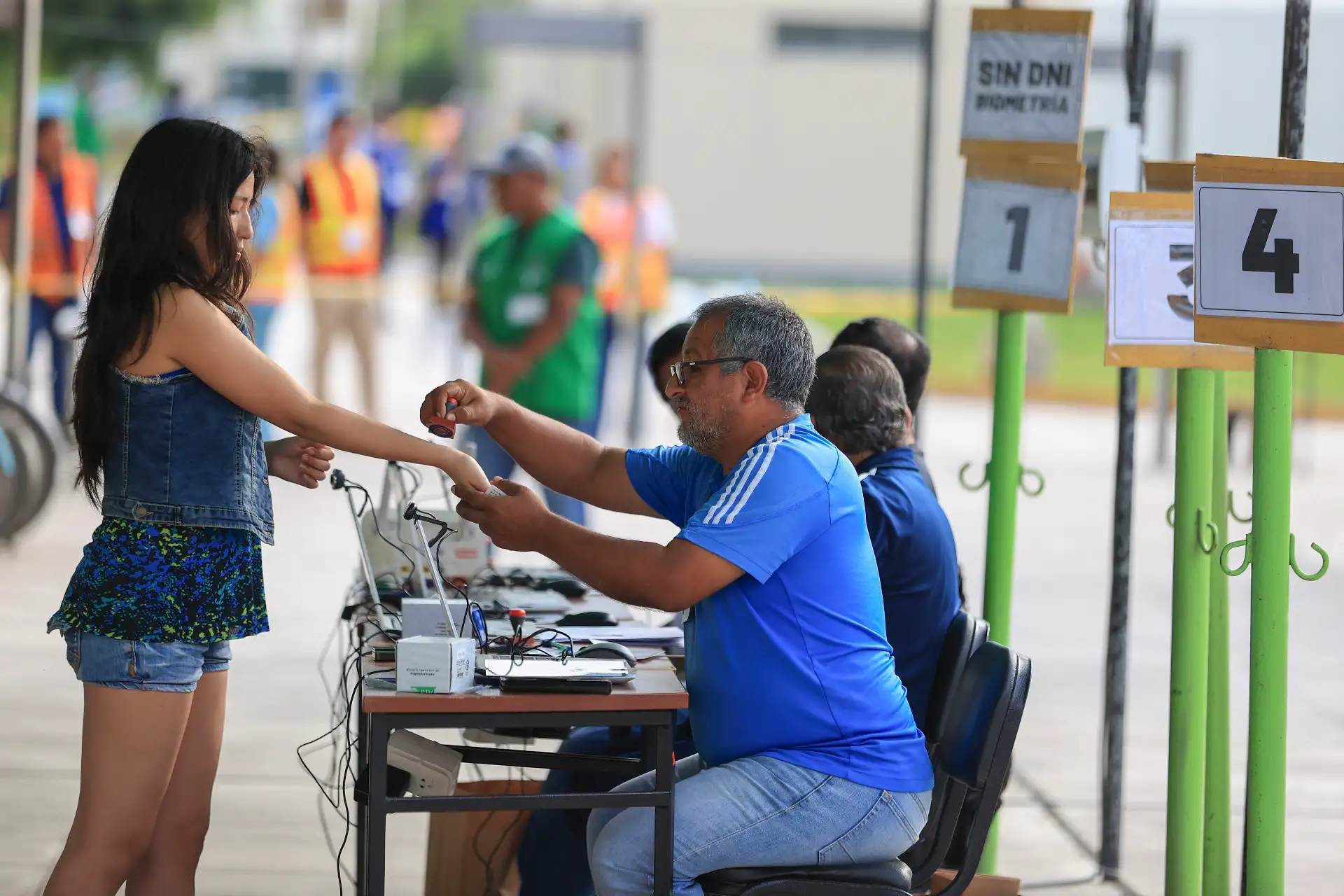 Hoy domingo 1 de febrero, más de 1,800 jóvenes participan en el examen de admisión 2026-I de la Universidad Nacional Agraria La Molina (UNALM), uno de los centros de estudios superiores más importantes del país en formación científica, agraria y ambiental. Foto: ANDINA/Jhonel Rodríguez Robles
