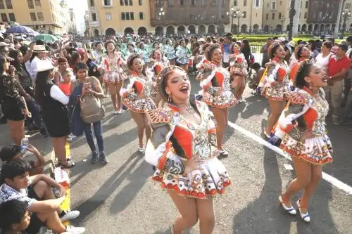 Lima celebra a la Virgen de la Candelaria con pasacalle y danzas autóctonas. Foto : ANDINA /archivo