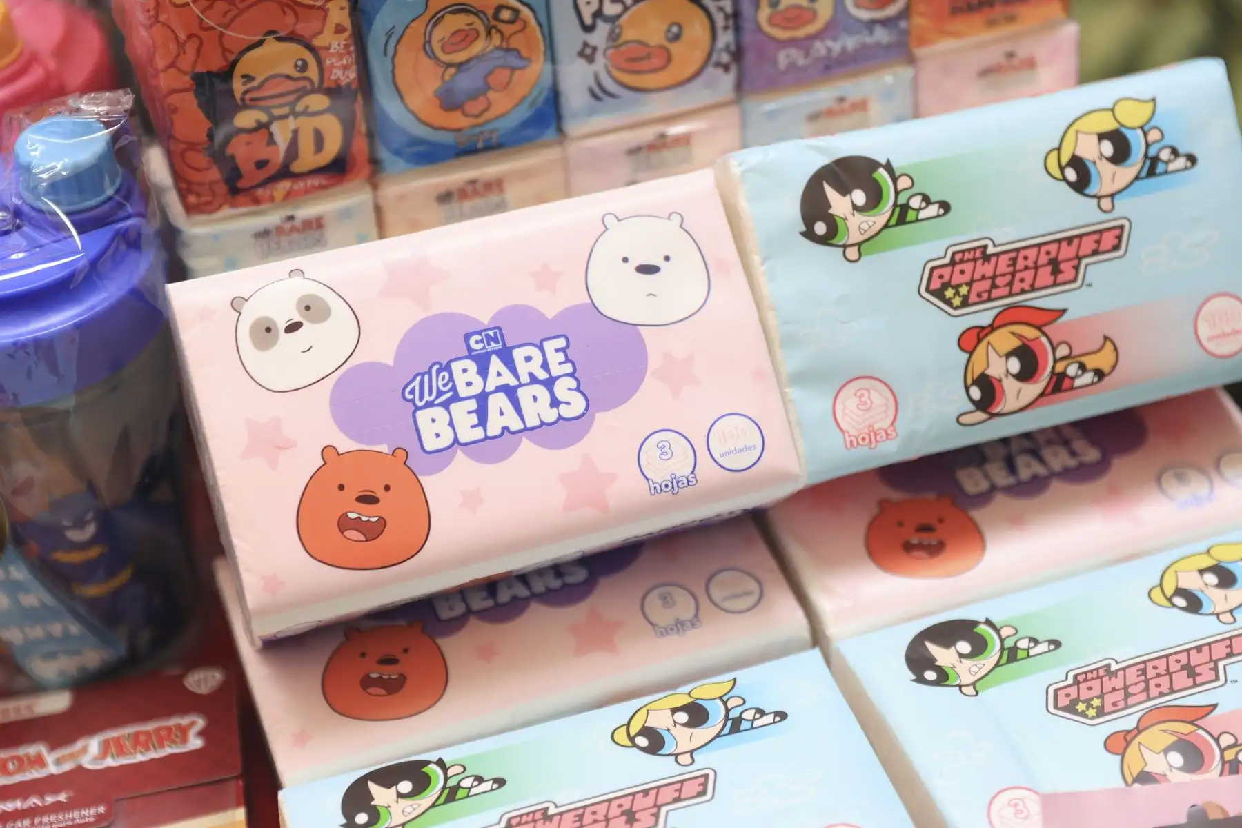 La celebración del Día de la Confraternidad Peruano-China y la Feria Tradicional del Año Nuevo Chino se realizó en la sede del Ministerio de Cultura, con la participación del ministro Alfredo Luna y funcionarios de la embajada china, en una jornada que destacó el fortalecimiento de los lazos culturales entre ambos países; el evento incluyó exposiciones de productos y una muestra gastronómica que permitió al público conocer y apreciar las tradiciones del Año Nuevo Chino. Foto: ANDINA/Jhonel Rodríguez Robles