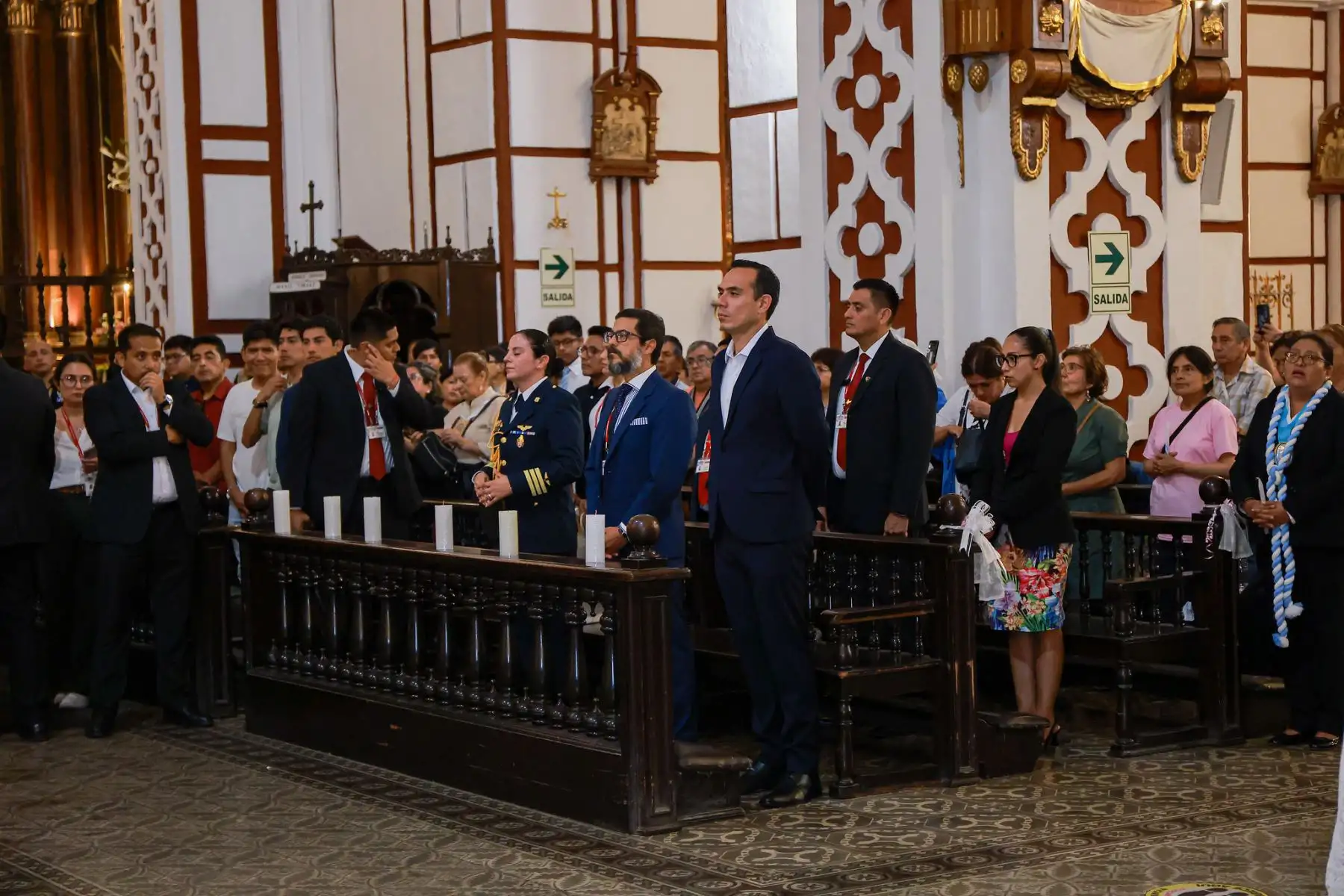 El presidente José Jerí participó en la misa solemne en honor a la Virgen de la Candelaria, rindiendo homenaje a una de las expresiones culturales y religiosas más grandes del Perú. Foto: ANDINA/Prensa Presidencia