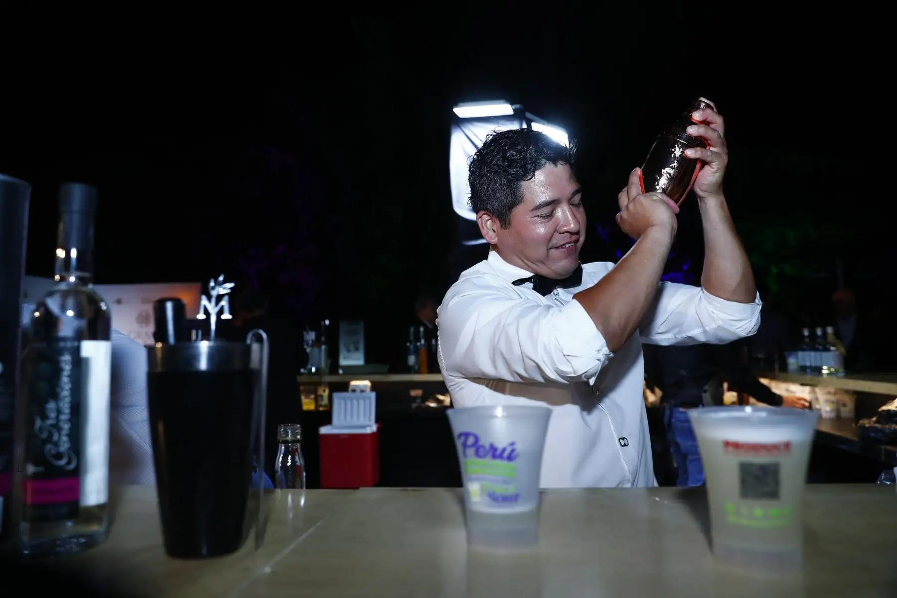 Desde el Museo Pedro de Osma, el Ministerio de la Producción y la Municipalidad de Barranco realizaron el lanzamiento oficial del Día Nacional del Pisco Sour, que se celebrará el sábado 7 de febrero de 2026 en el Parque Municipal de Barranco con diversas actividades y degustaciones para rendirle honores a uno de los cocteles emblemas del Perú.  Foto: ANDINA/Daniel Bracamonte