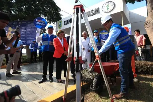 ATU coloca la primera piedra de dos obras en la UNMSM para reforzar seguridad e infraestructura del campus