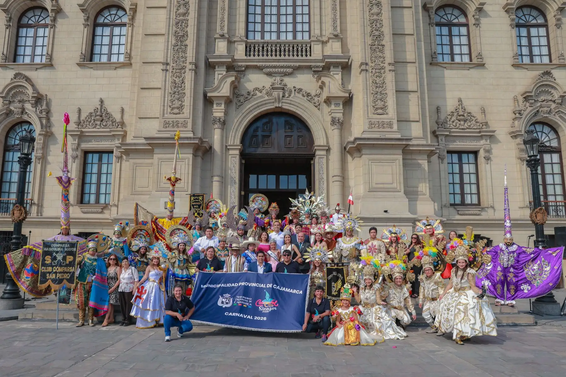 Presidente José Jerí recibe en el patio de Palacio de Gobierno a representantes del carnaval de Cajamarca 2026. Foto: ANDINA/Prensa Presidencia