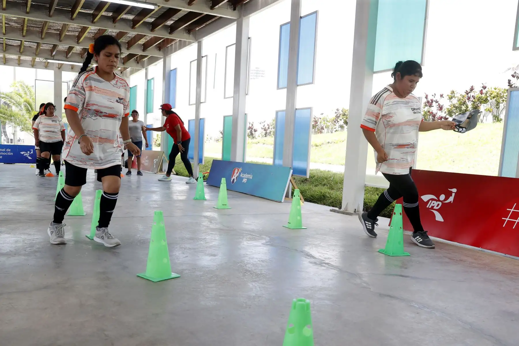 Este evento se convierte en un hito en la historia del para deporte en el país, donde se implementarán los para deportes de fútbol para personas con discapacidad intelectual, disciplinas que se suman al para atletismo y para natación, cuyas clases ya se iniciaron. 
Foto: ANDINA/ Vidal Tarqui