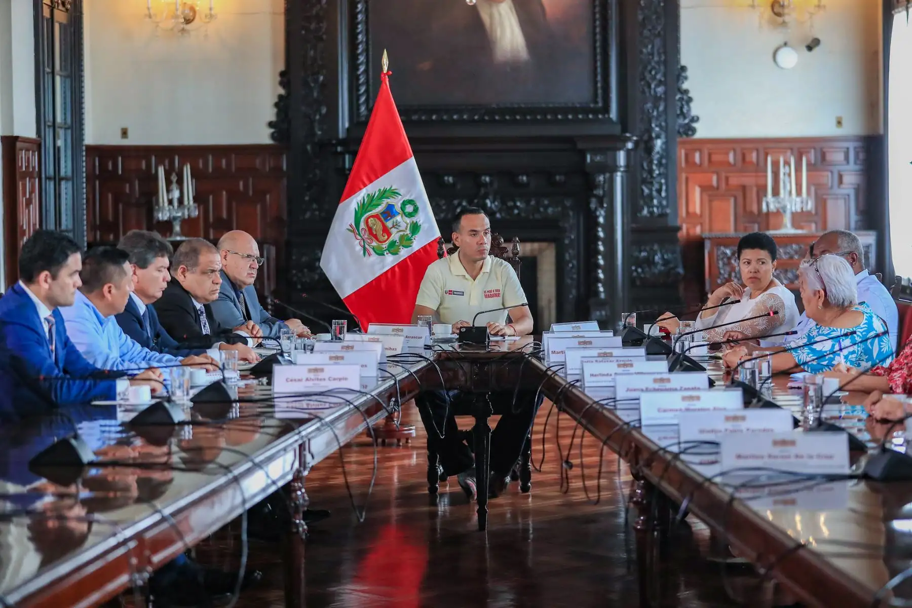 Presidente José Jerí sostiene reunión con la  Junta Directiva de la Organización de los Vasos de Leche de Lima. Foto: ANDINA/Prensa Presidencia